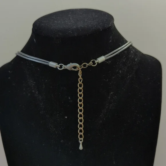 BOGO Necklace - Picture 6 of 8